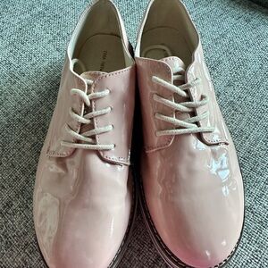 Zara Pink Flats Modern Minimalist Design